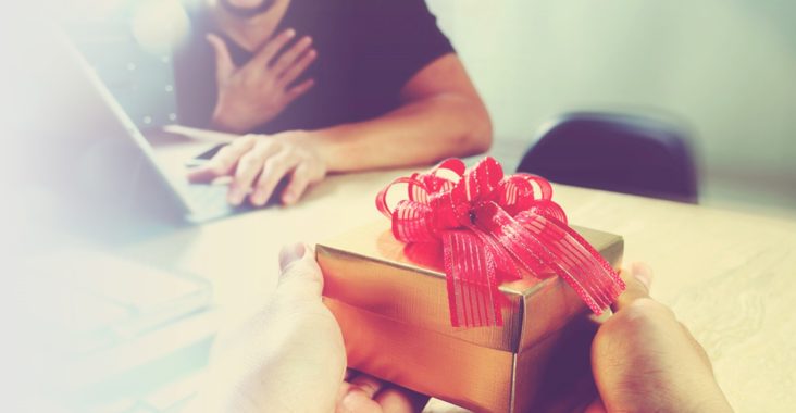 Which Corporate Gifts are Great for Team Building? Here's a list